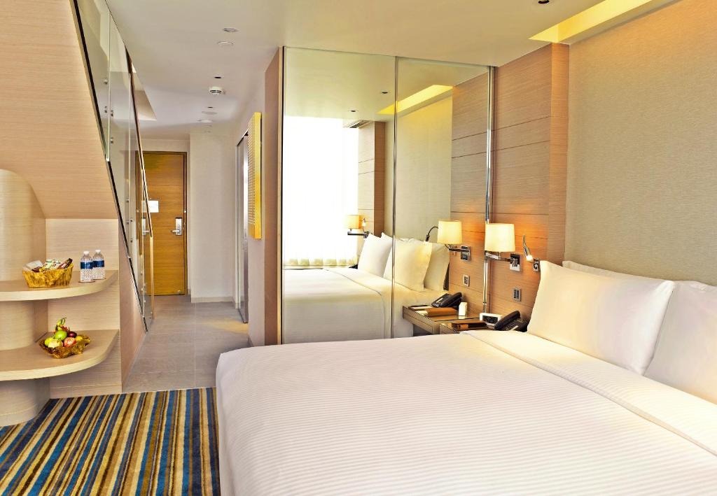 هتل وان فارر